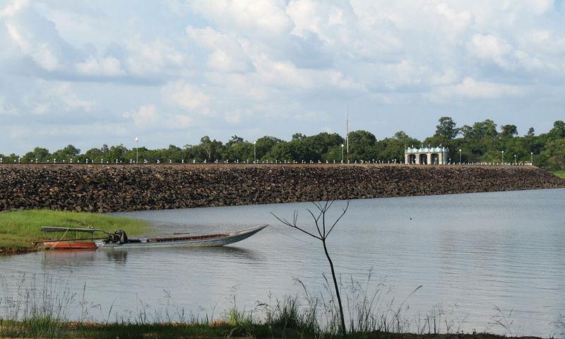 Sirindhorn Reservoir, Sirindhorn District