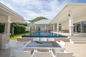 Luxury-and-massive-villa-DISCOUNTED-FROM-30-M-THB-to-239-M-THB!!!-Chang-Wat-Prachuap-Khiri-Khan-Amphoe-Hua-Hin-Tambon-Nong-Kae-10082